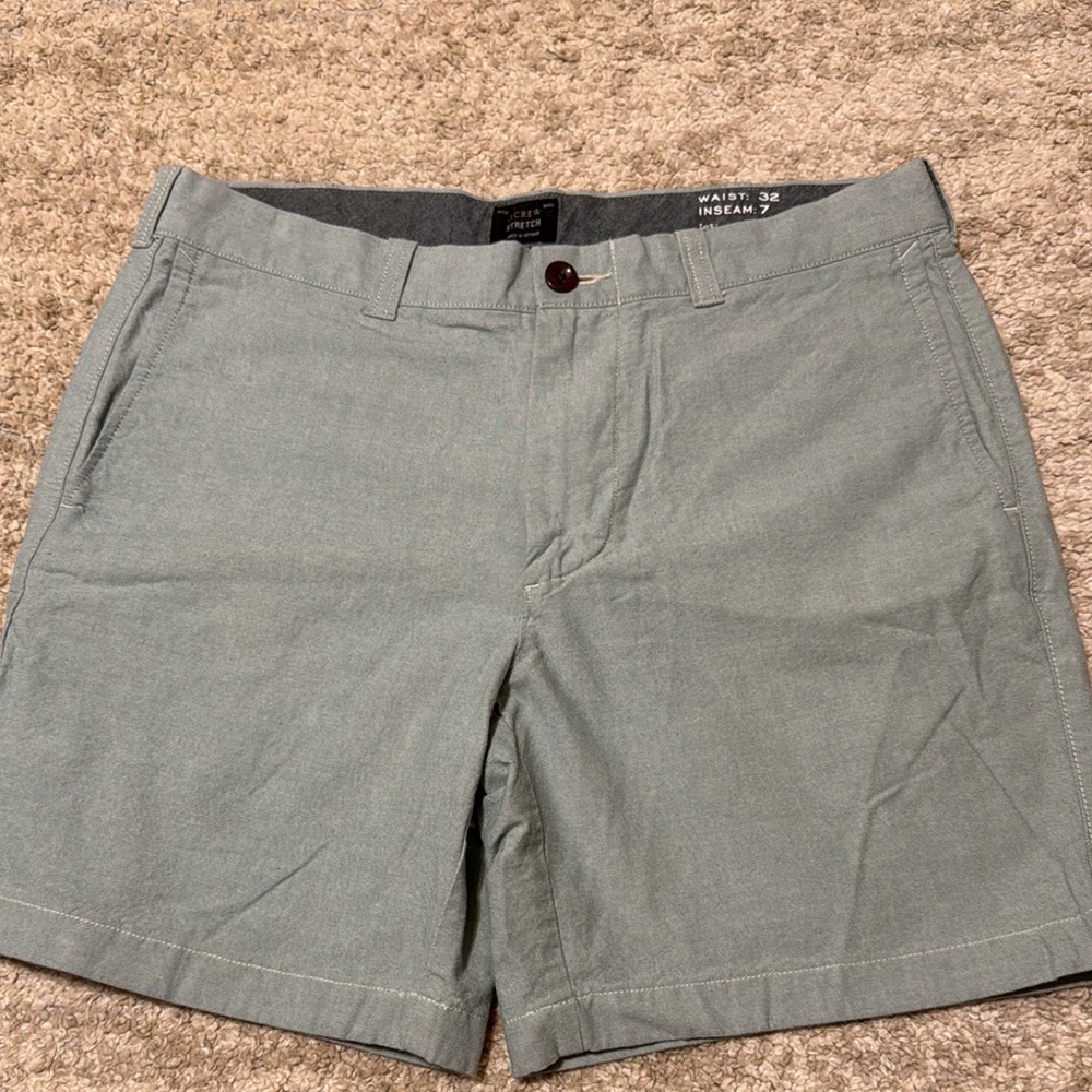 J. Crew Green Flat Front Shorts Lightweight Casual Wear